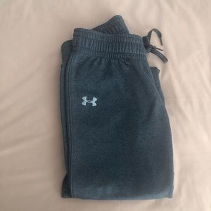 Under Armour fleece lined straight leg sweat pants